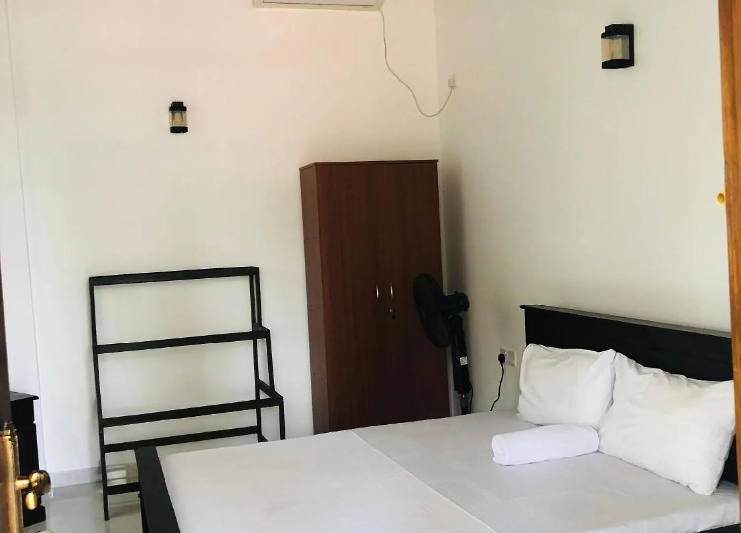 Guest house Green Leaf - Negombo Hotel Sri Lanka